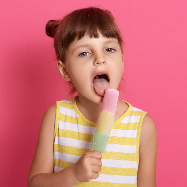 ¿Masticar hielo es malo para tus dientes?