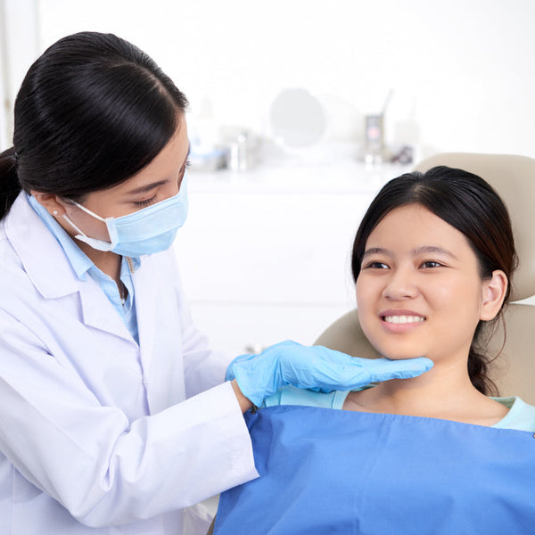 ¿Cuándo puedo usar enjuague bucal después de una extracción dental?