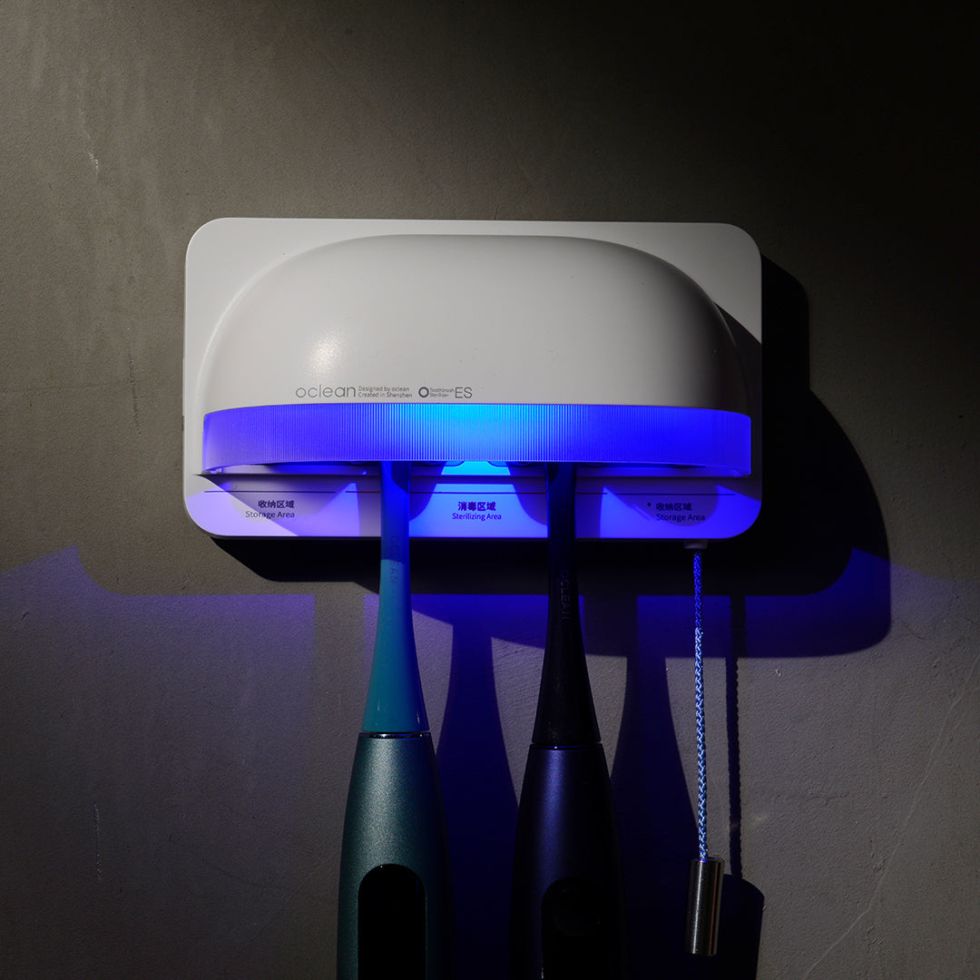 Oclean S1 Working Status with Blue LED Lighting - Oclean UVC Toothbrush Sterilizer